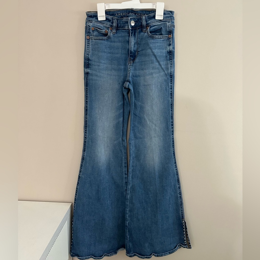 American Eagle Outfitters Blue Flare Wide Leg Jeans - Picture 6 of 6